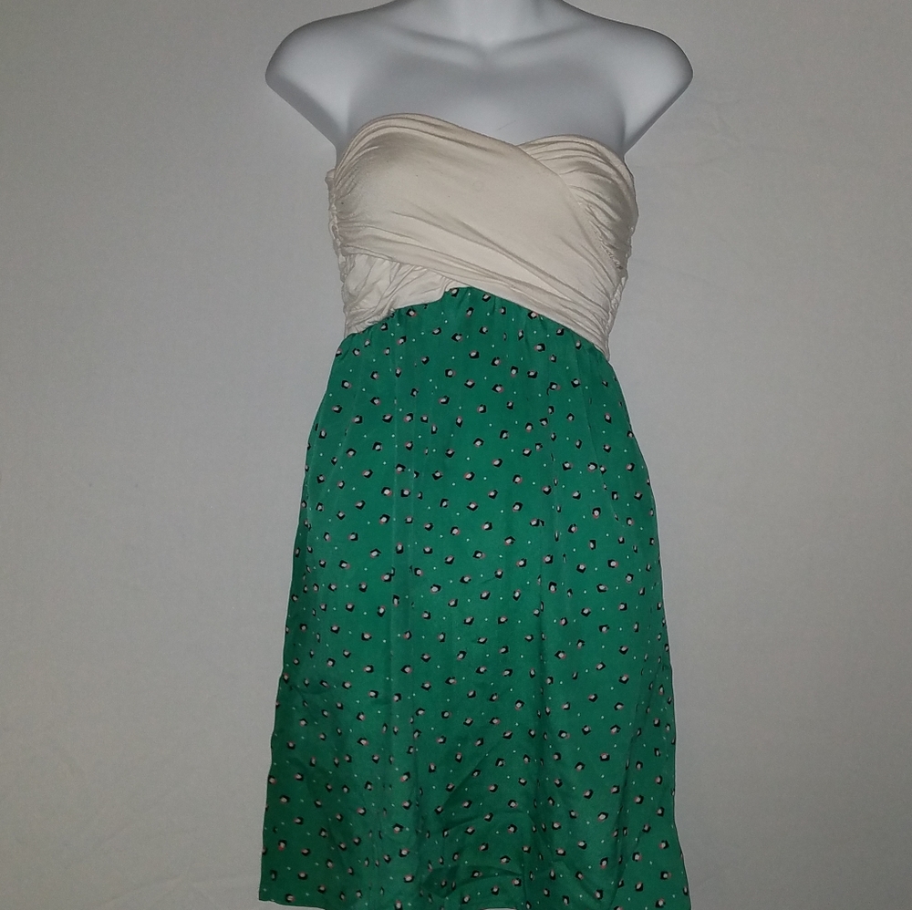Strapless dress
